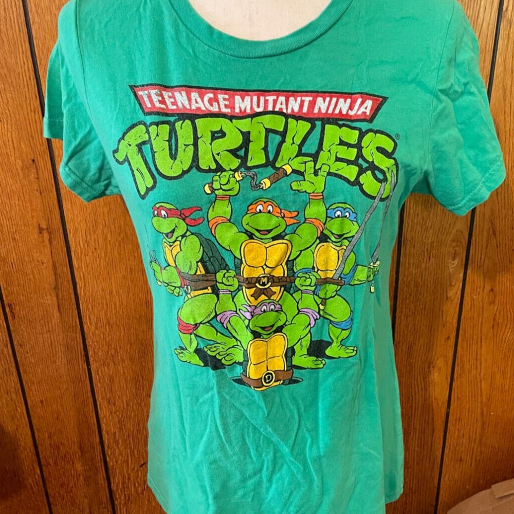 TEENAGE MUTANT NINJA TURTLES - NICKELODEON T- SHIRT SIZE XL